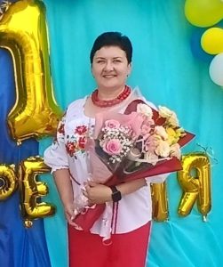 Директор Інна ПТИЦЯ